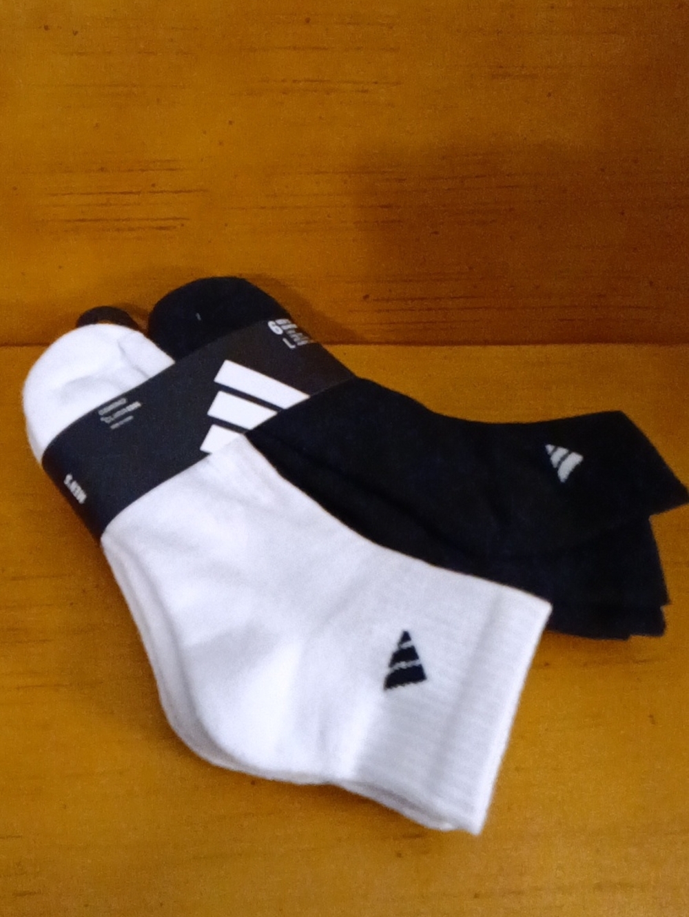 adidas Men's Black & White Low-Cut Athletic Socks - 6 Pack